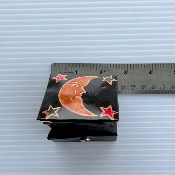 Earring / Jewelry Pouch with snap closure - ‘leather’ like material pack of 3 - Picture 8 of 11